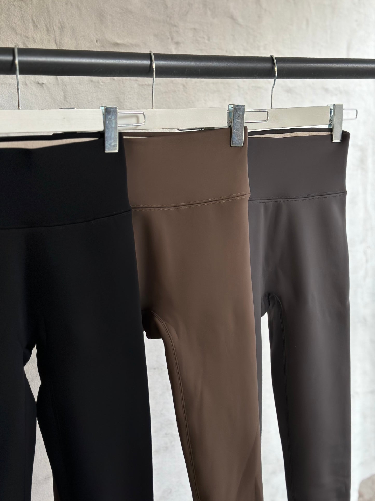 Дамски подплатен клин-сив