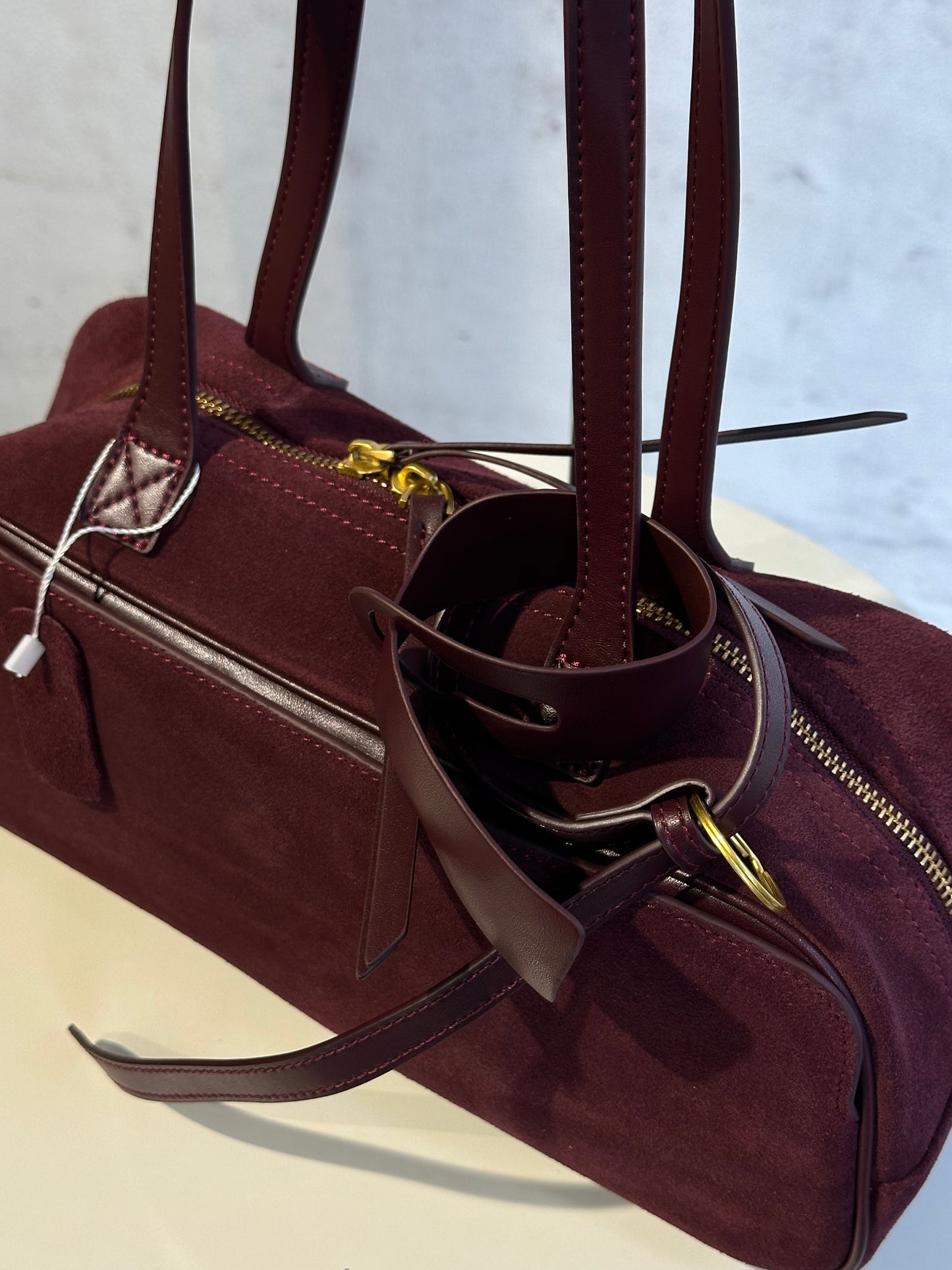 Дамска чанта от естествени материали-бордо