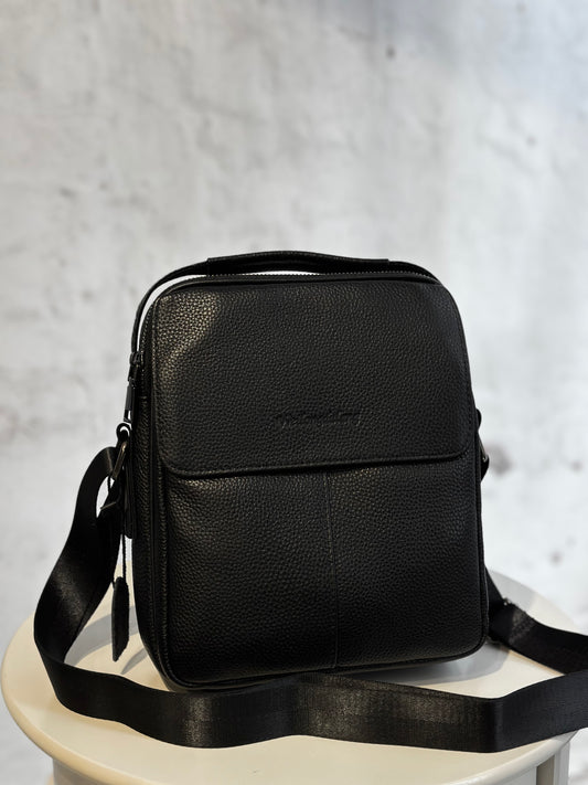 Мъжка чанта от естествена кожа