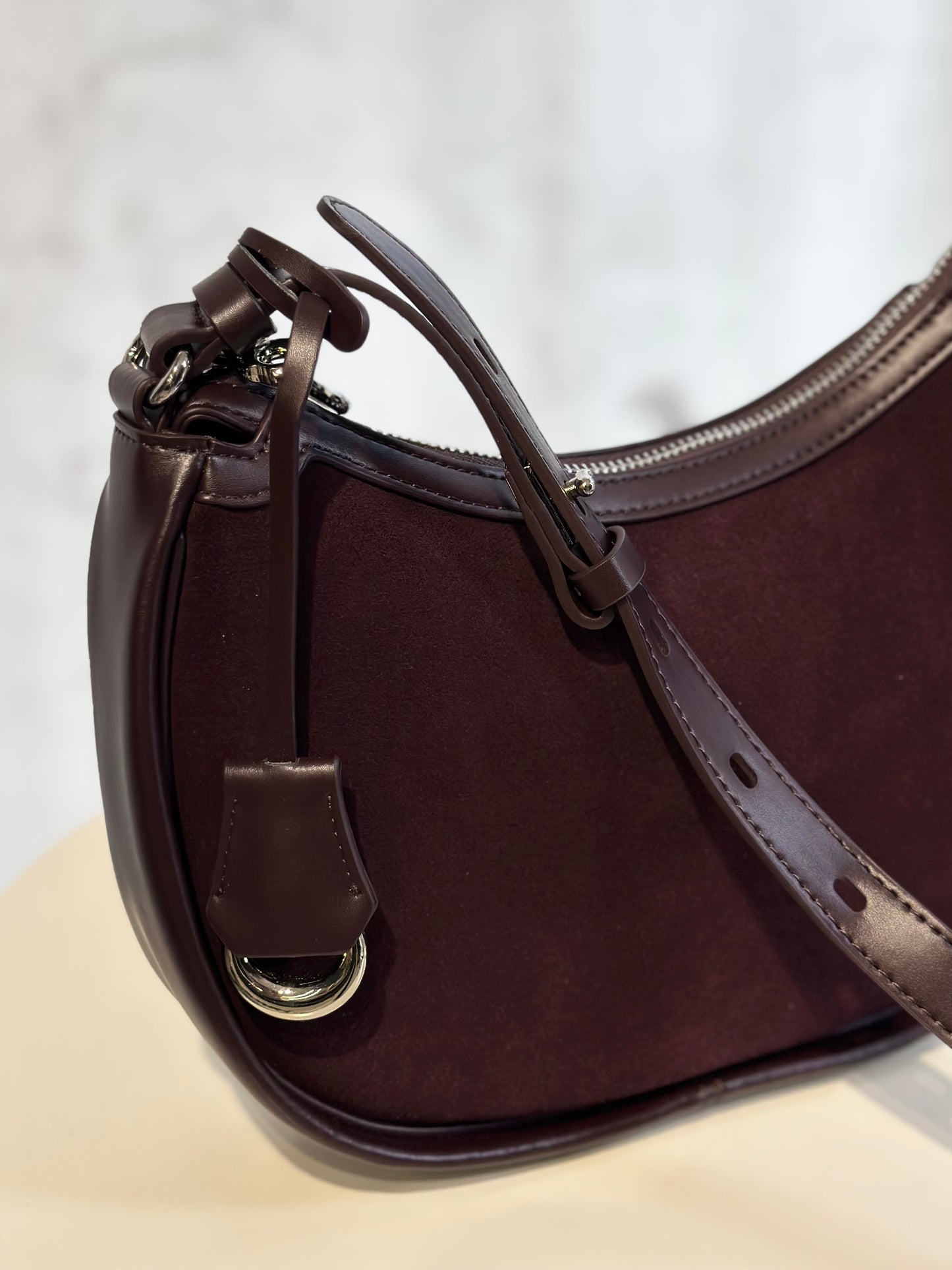 Дамска чанта от естествени материали- бордо