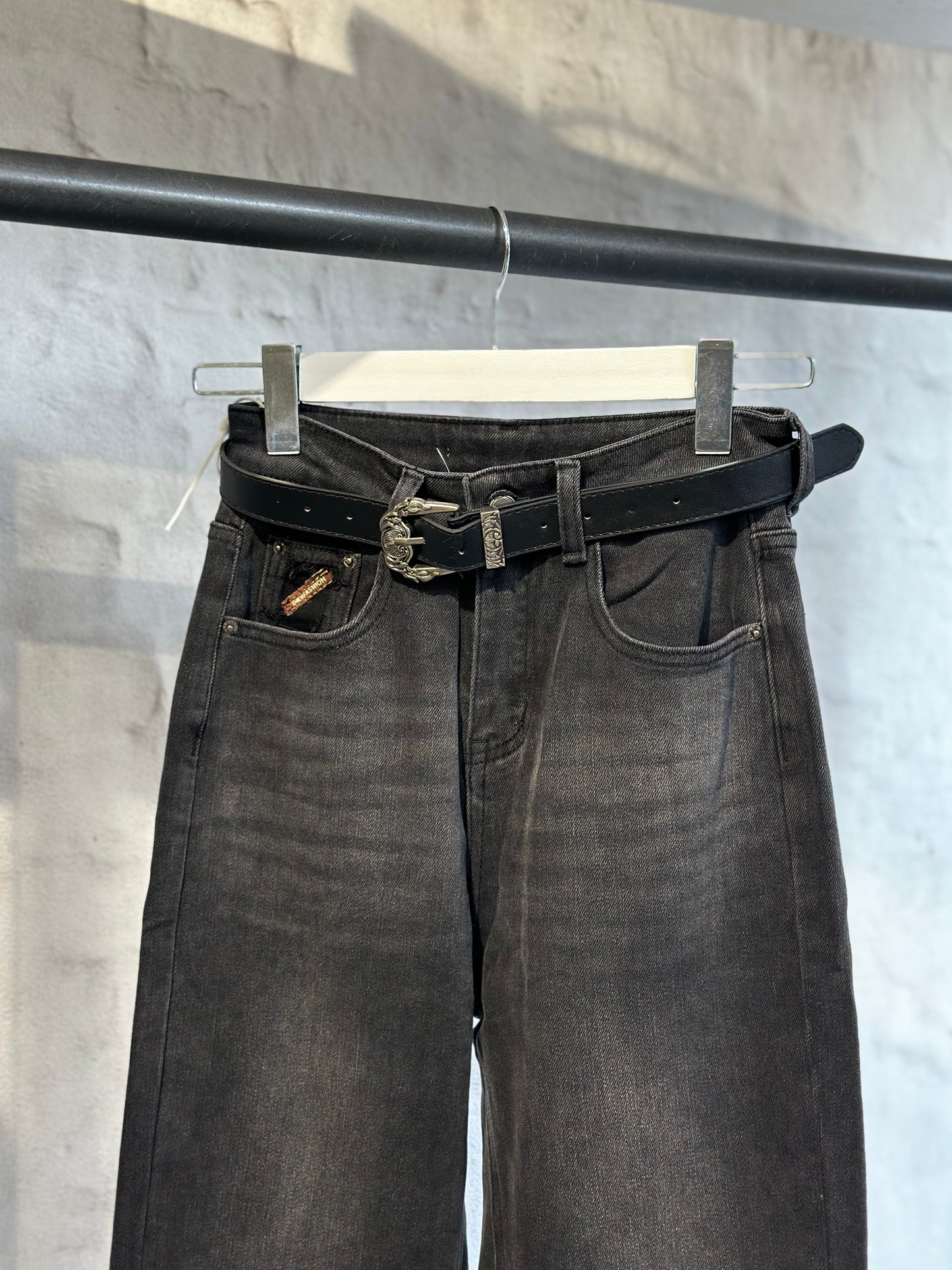 Дамски дънки с висока талия-черни