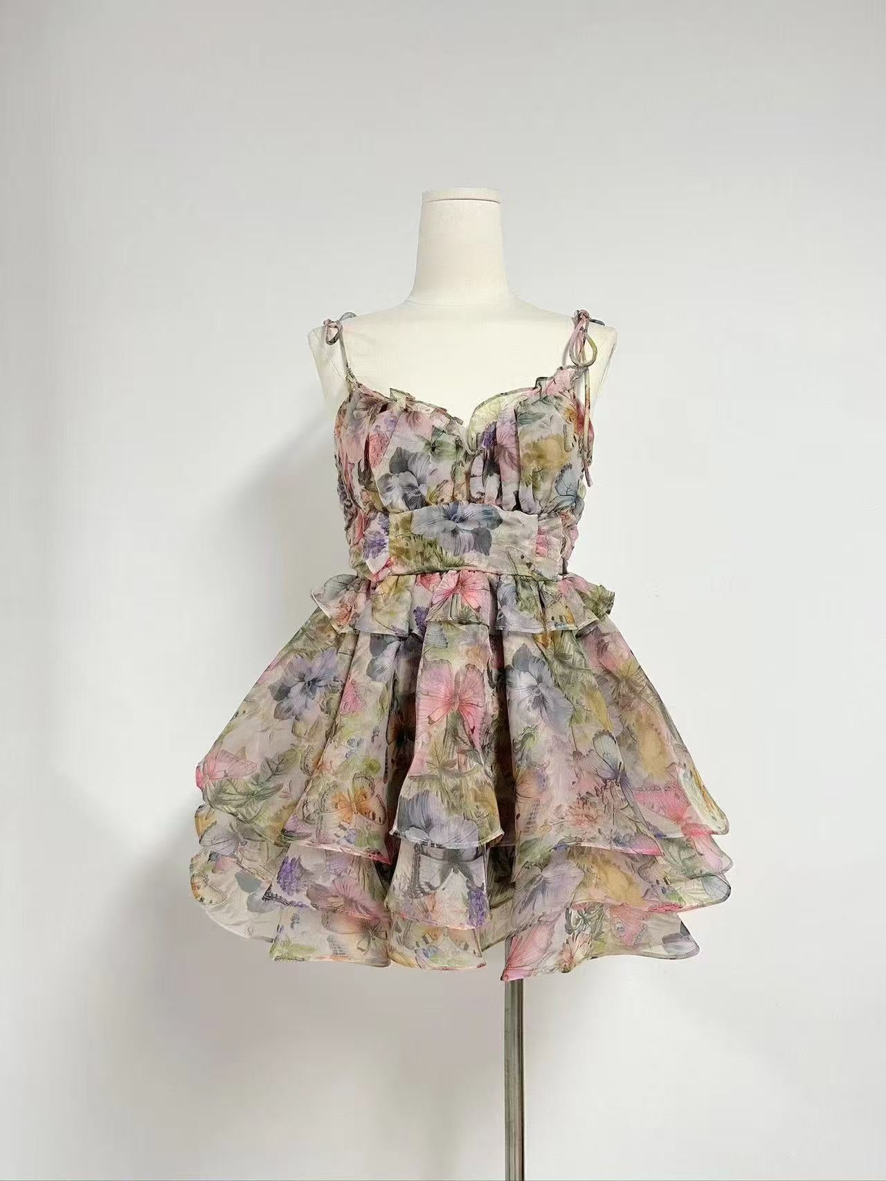 Дамска рокля