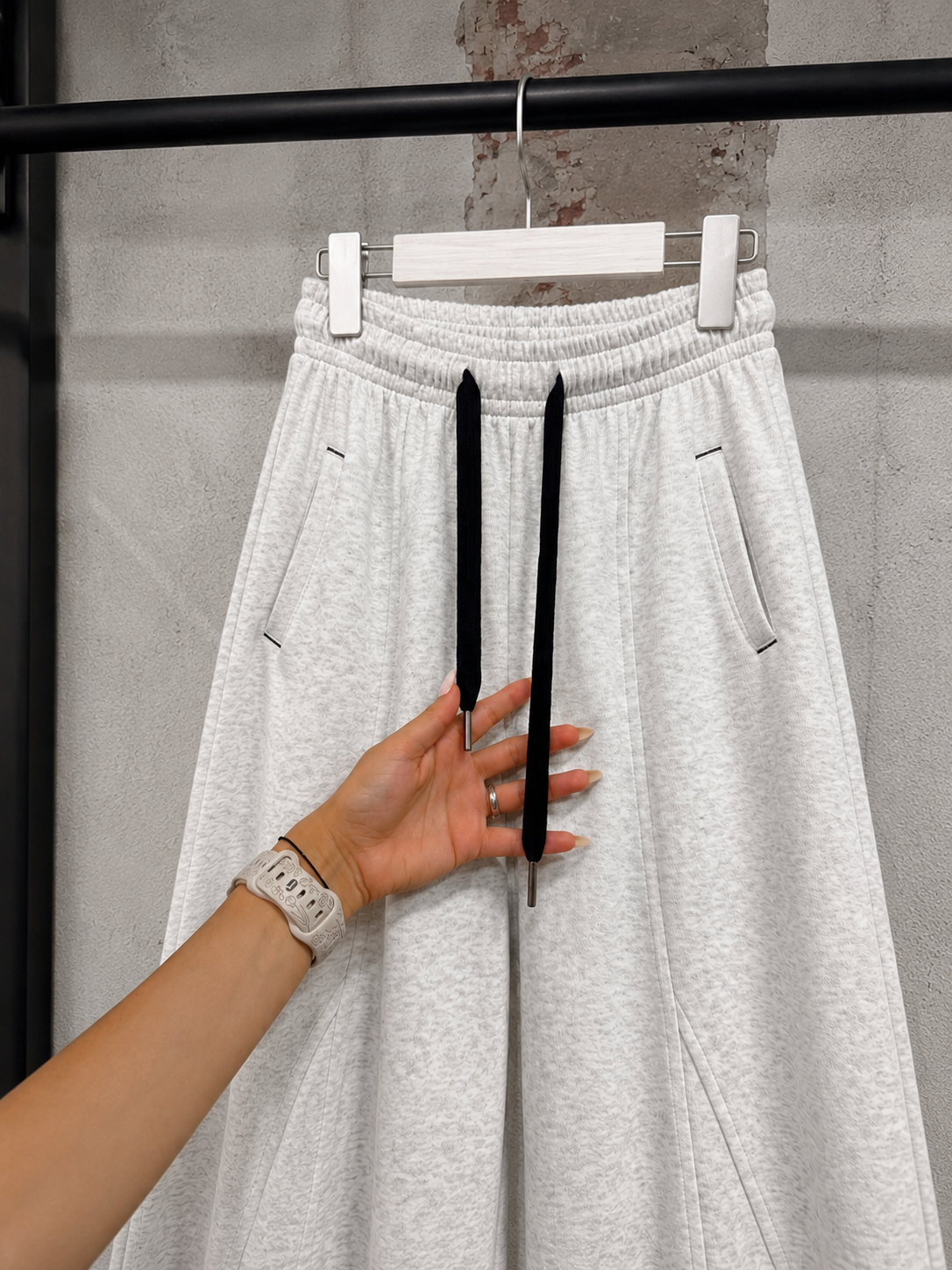 Дамско долнище Comfort Fit сиво