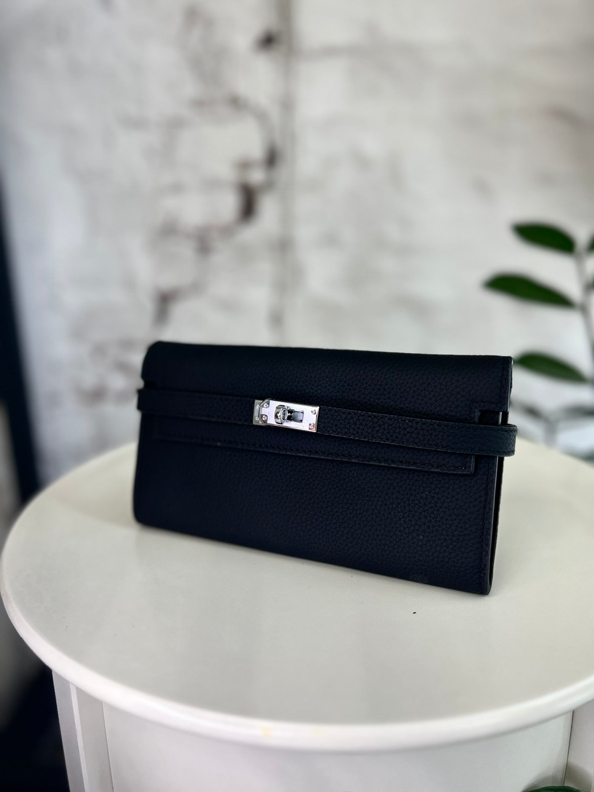 Портфейл от естествена кожа