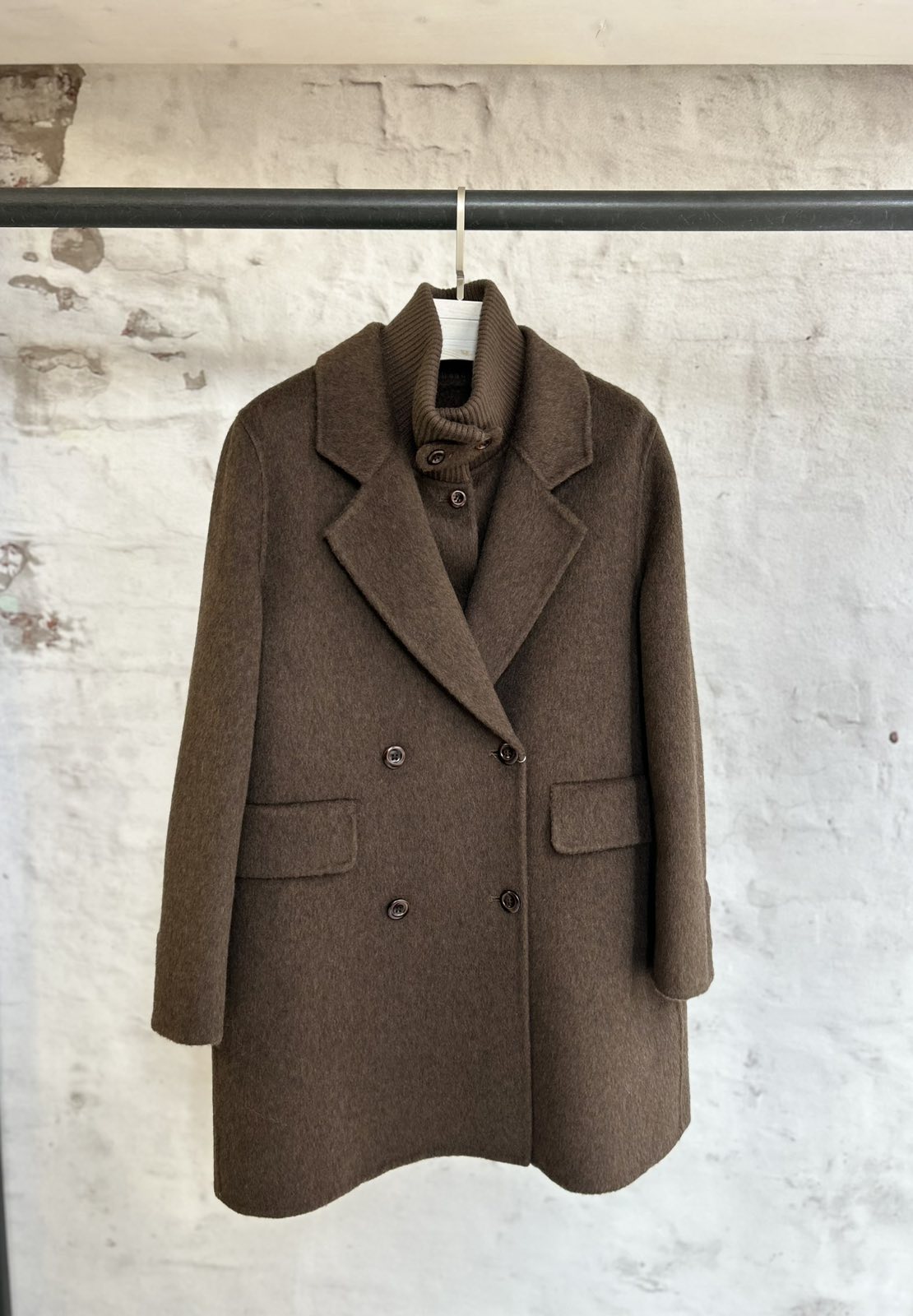 Дамско късо палто с елек-кафяво